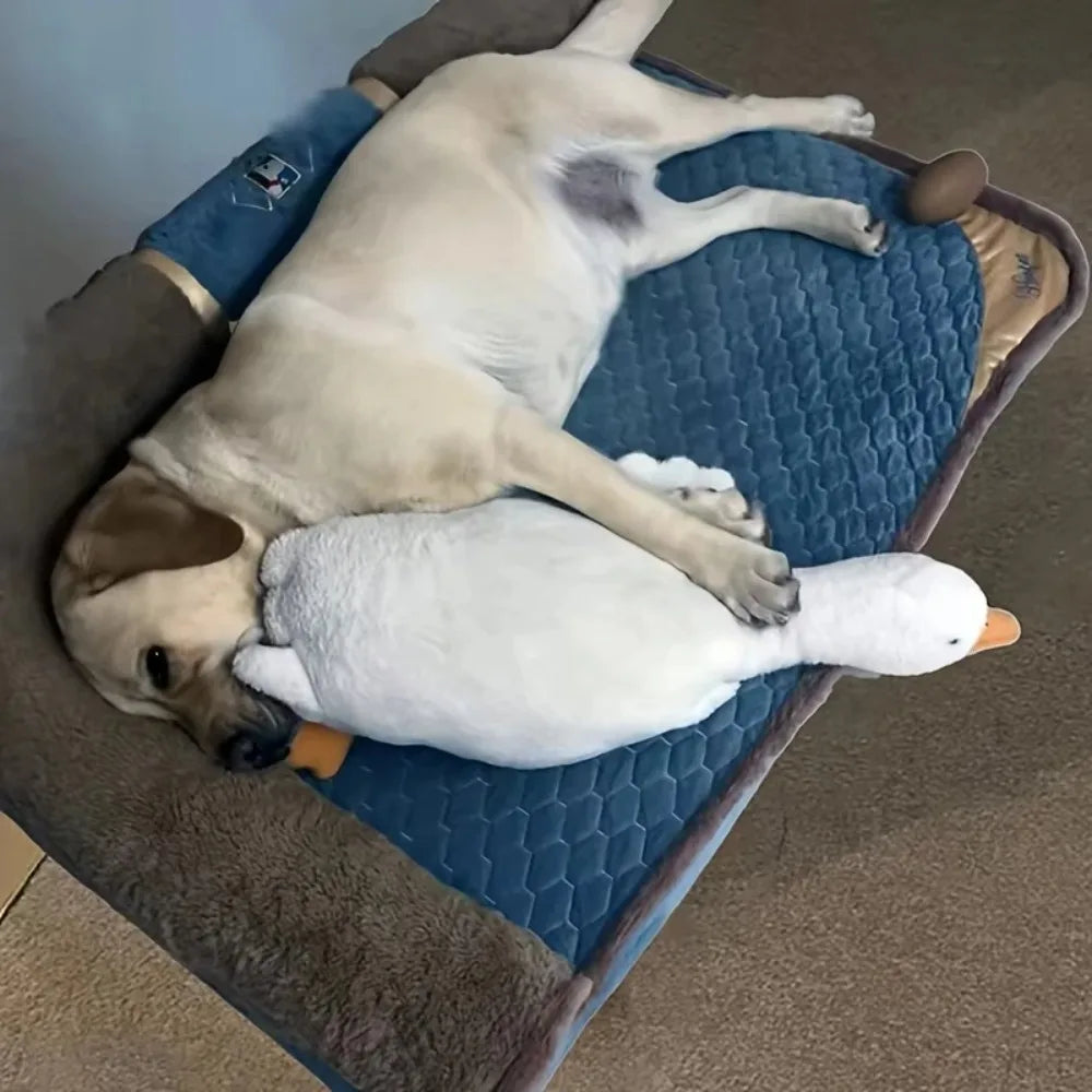 Large Plush Realistic White Goose Duck Dog Toy - Soft Durable for Chew & Play, Cute Interactive Pet Supplies, Best Fun Companion